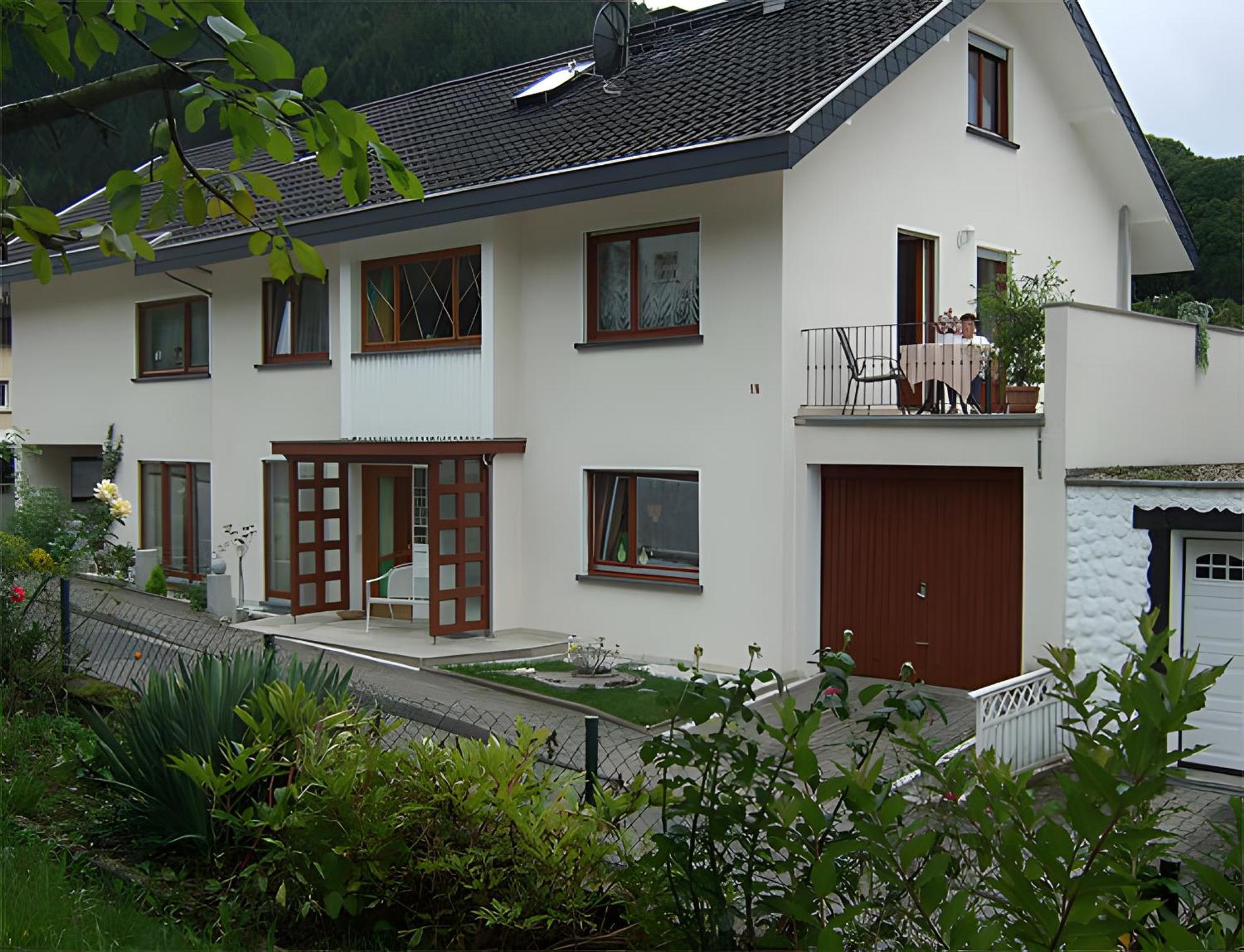Regina's Gästehaus Weisenbach Exterior foto